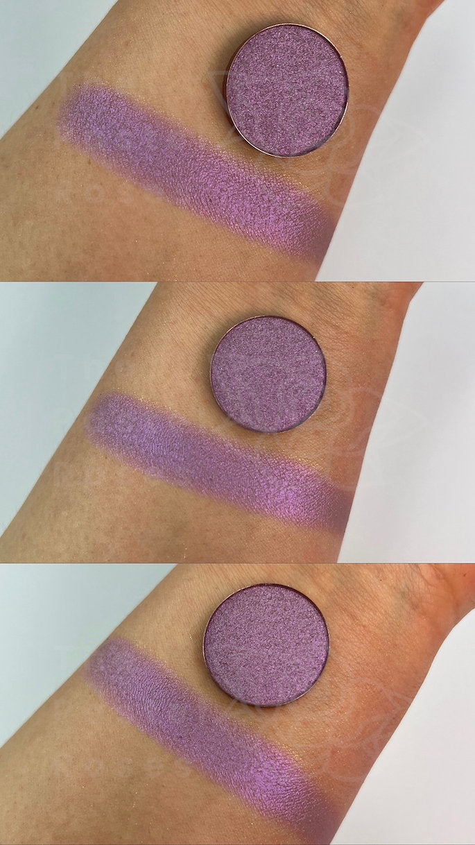 Dust of Peony - Satin Eyeshadow