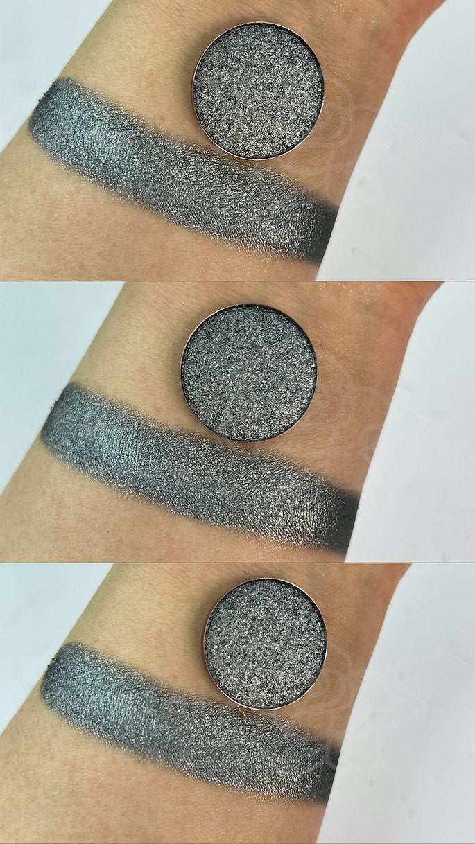 Heart Stone - Satin Eyeshadow