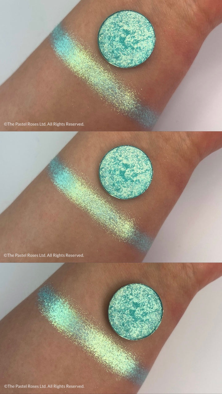 Seashell - Pressed Duo-Chrome Eyeshadow
