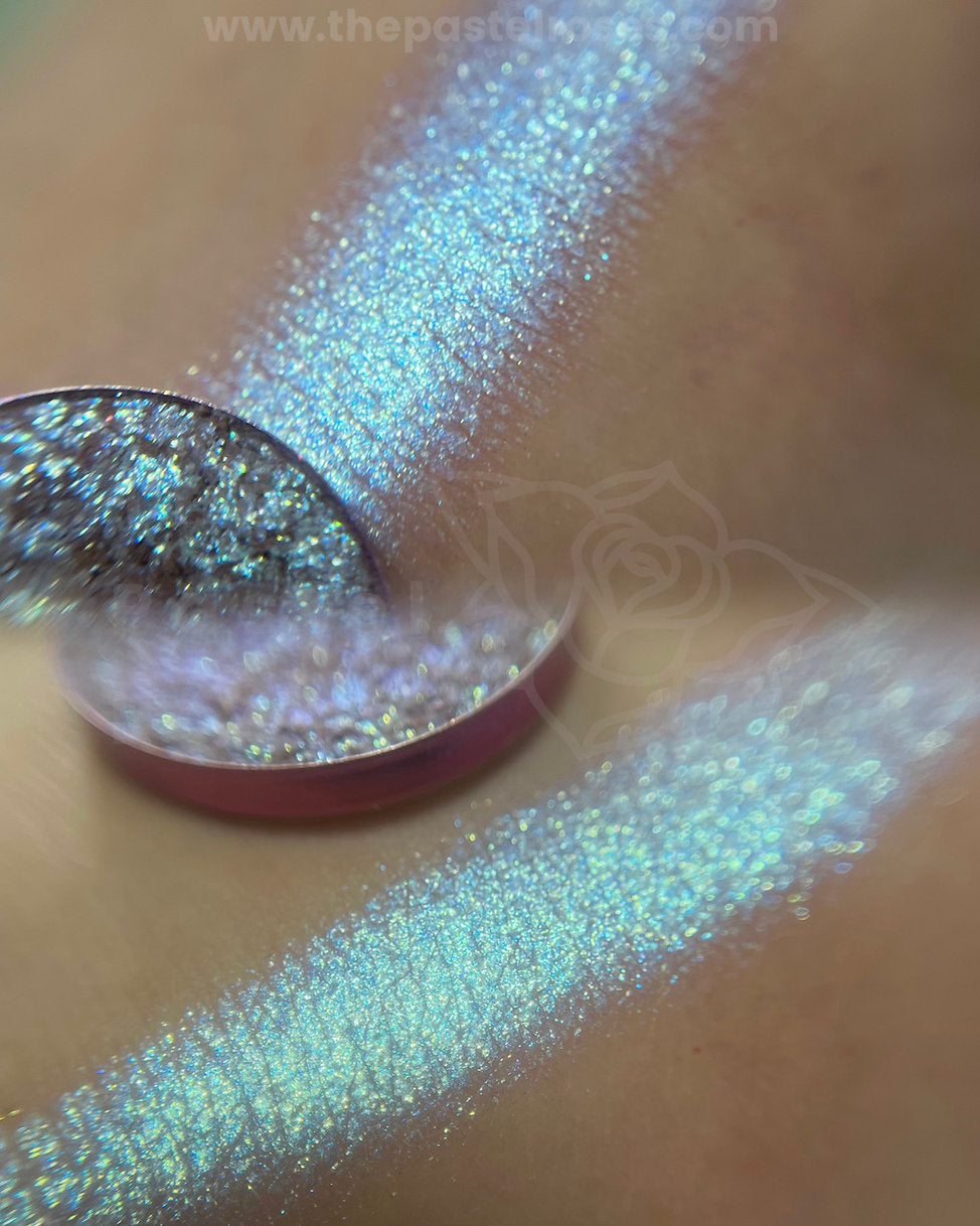 Glam Desire - Ultra-Sparkle Pressed Eyeshadow