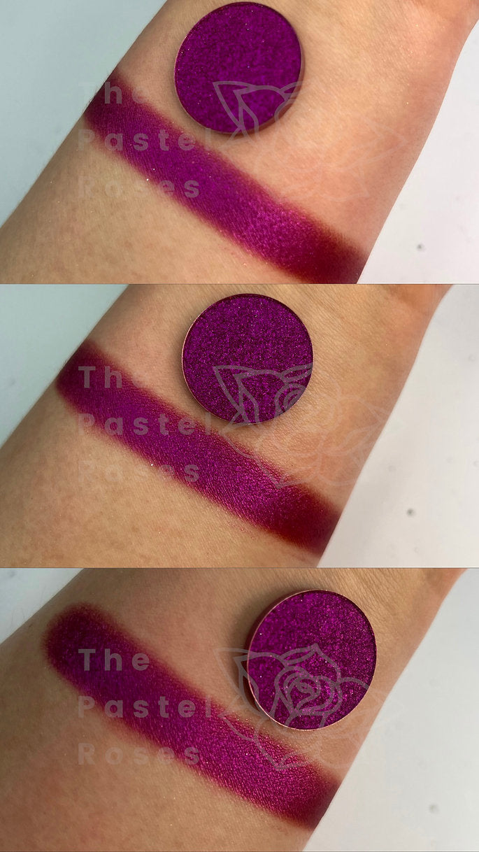 Royal Fuchsia - Satin Eyeshadow