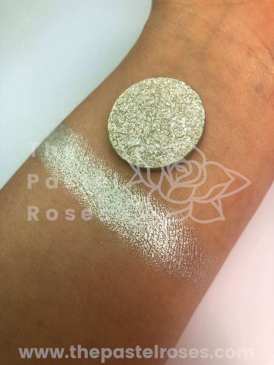 Tiara - Metallic Eyeshadow