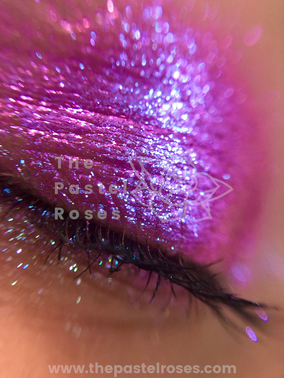 Lilac - Pressed Duo-Chrome Eyeshadow