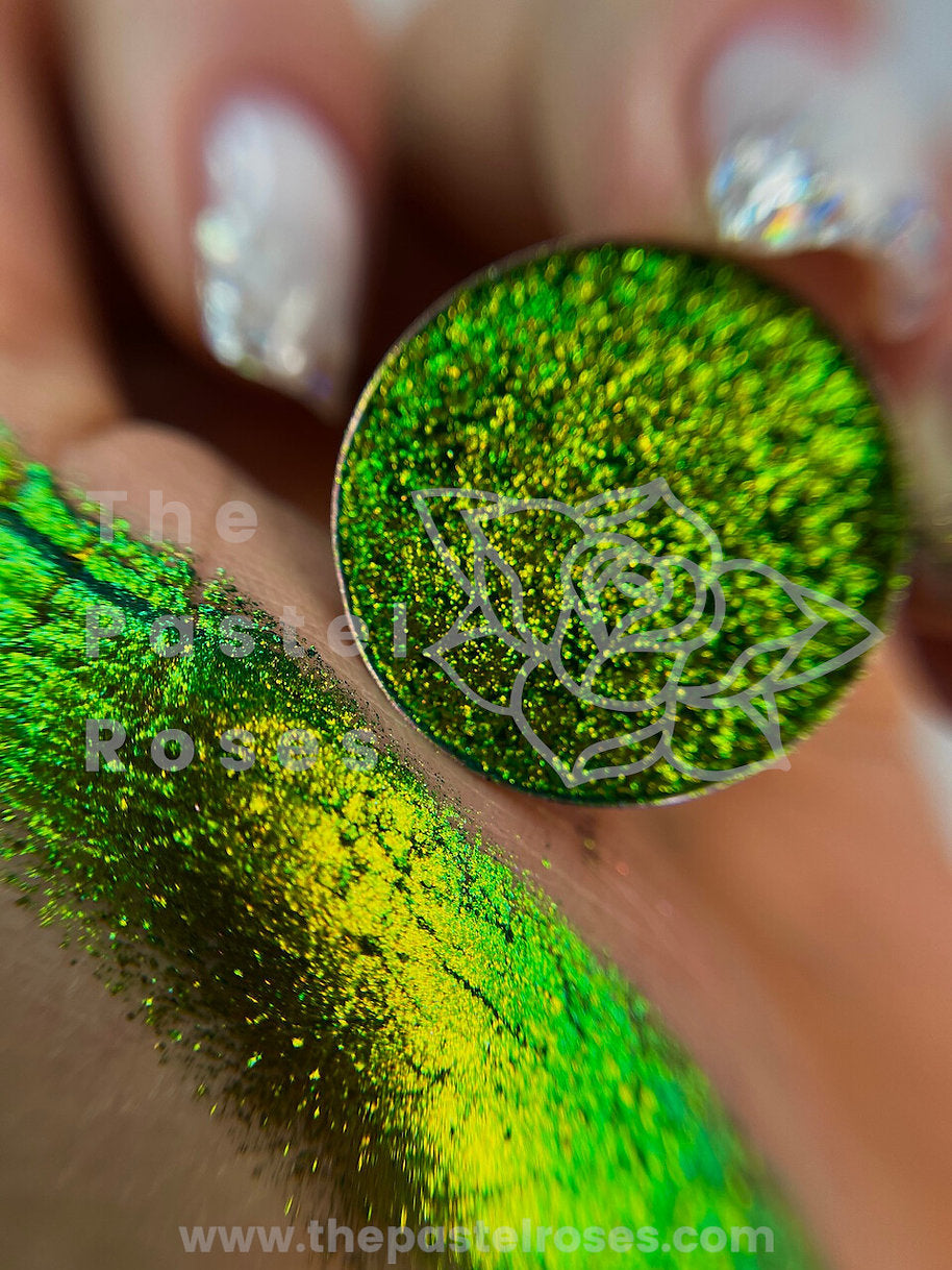 Simulation - Multi-Chrome Pressed Eyeshadow