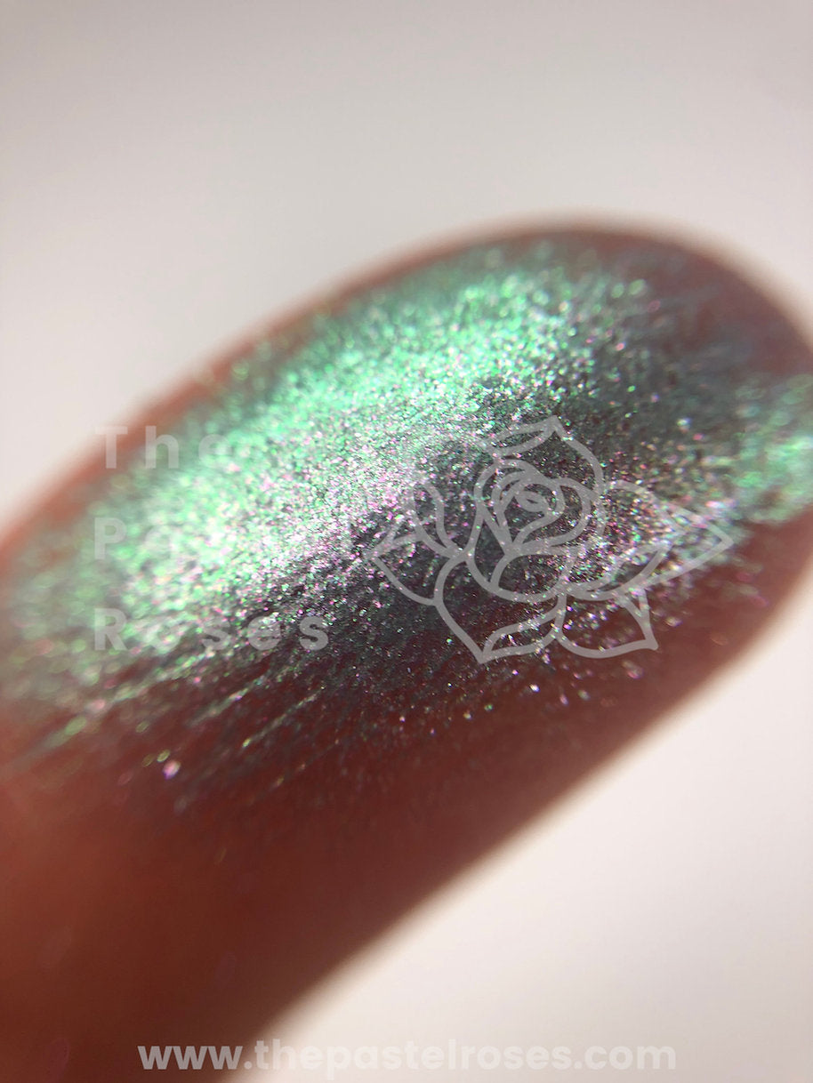 Moon - Pressed Duo-Chrome Eyeshadow