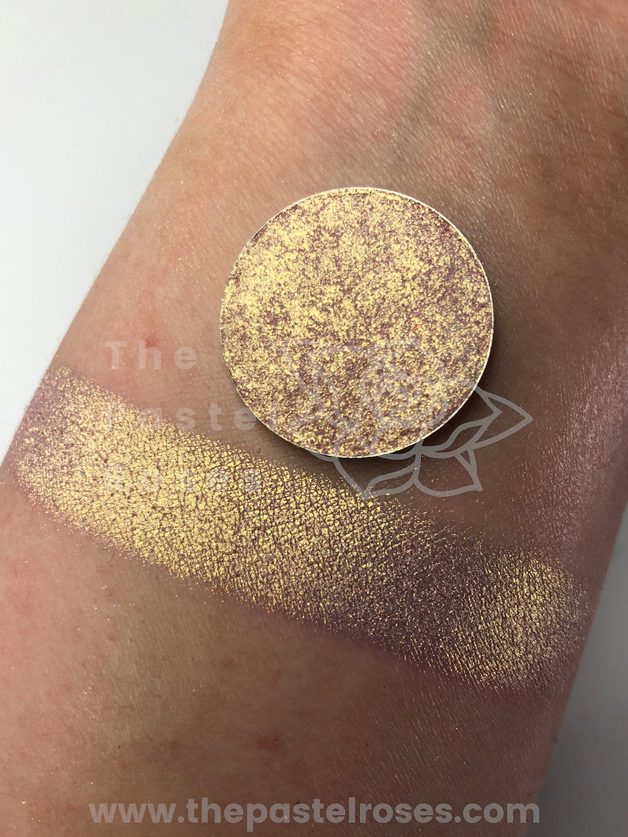 Champagne - Metallic Eyeshadow
