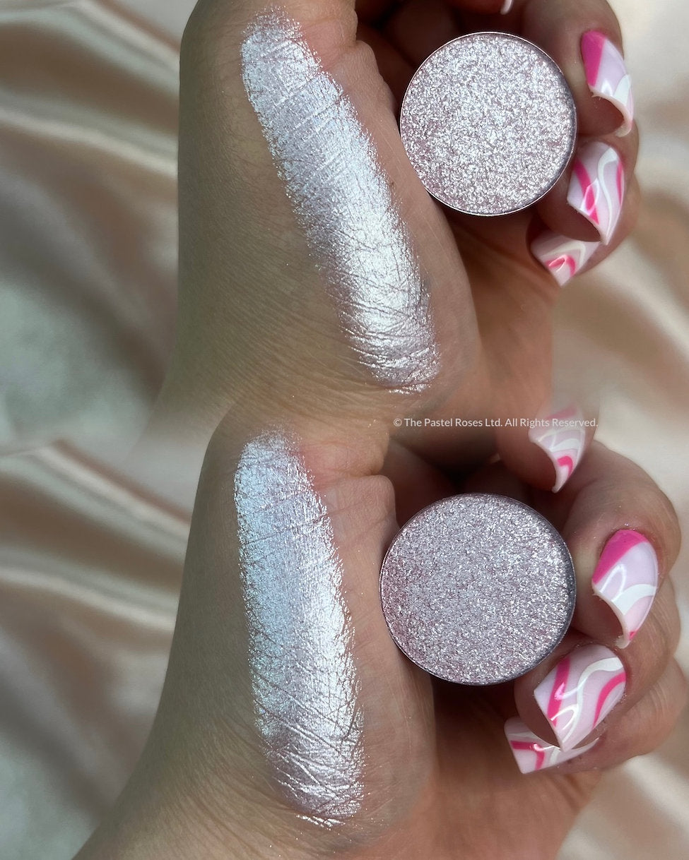 Pink Moon - Metallic Eyeshadow