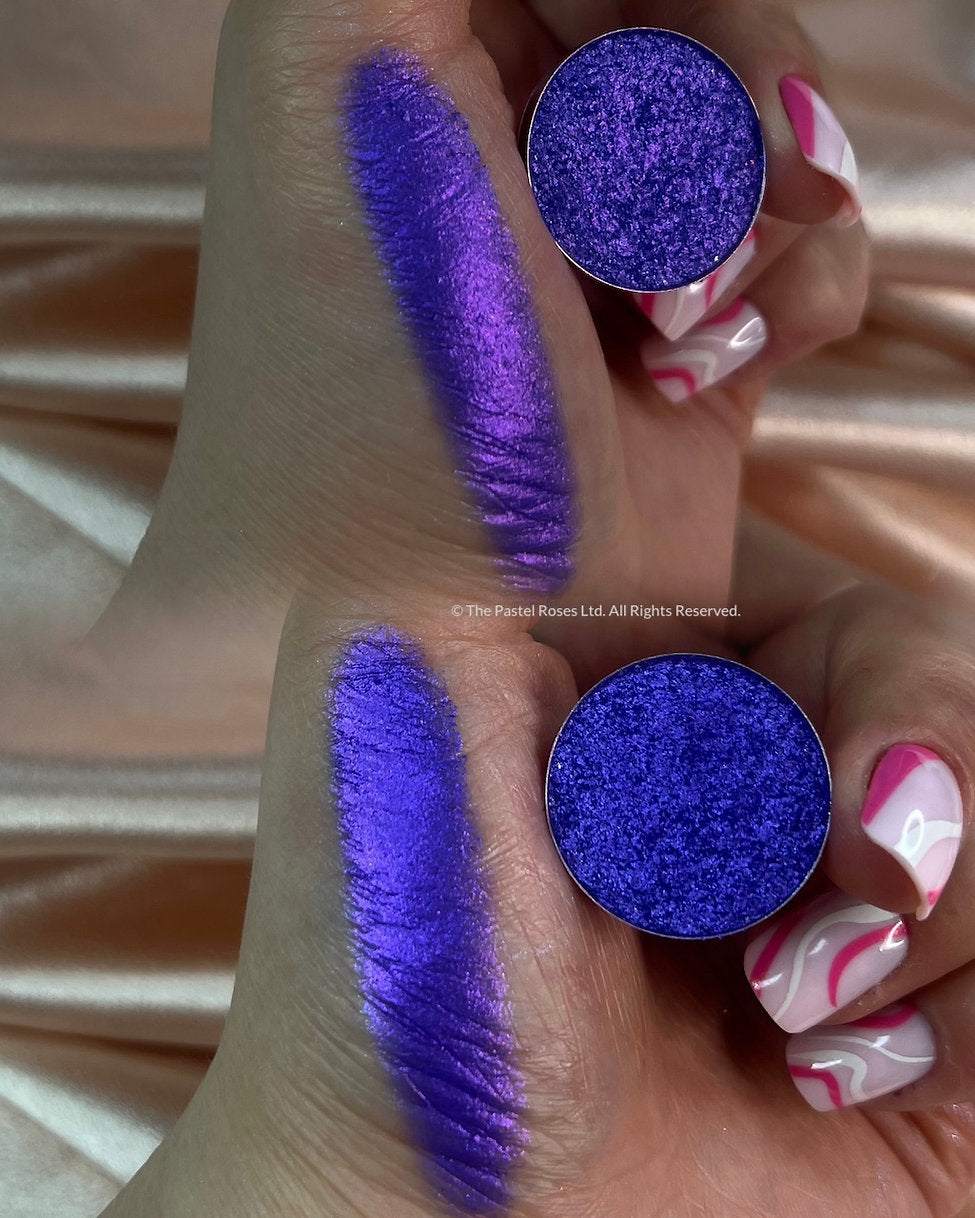Enchanted Amethyst - Pressed Duo-Chrome Eyeshadow