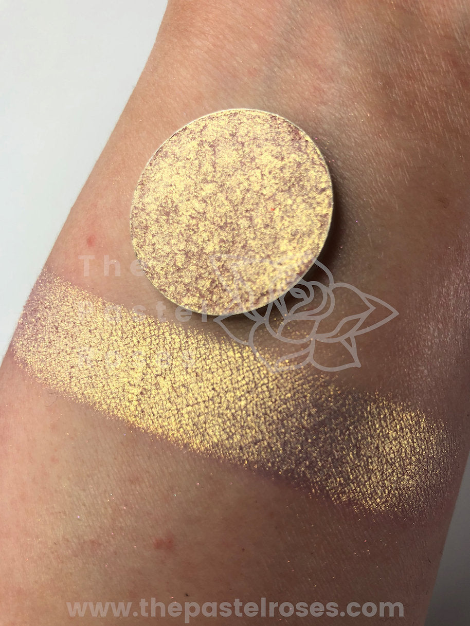 Champagne - Metallic Eyeshadow