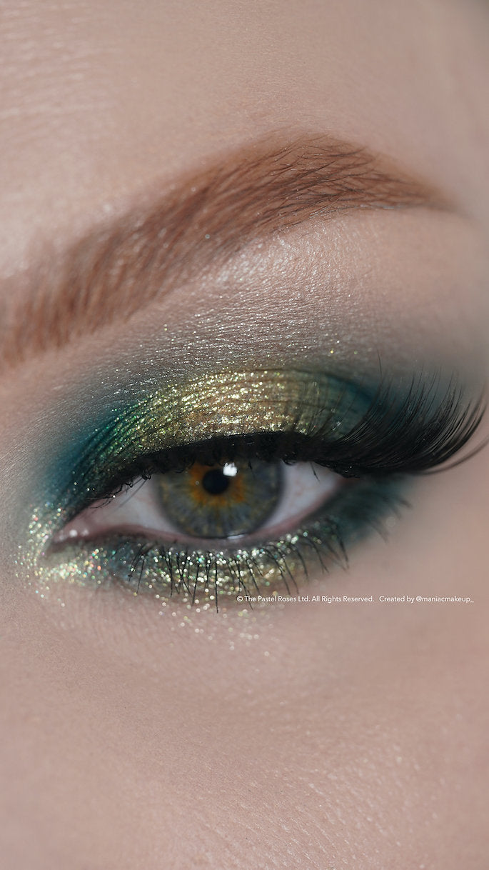 Lustrous - Metallic Eyeshadow
