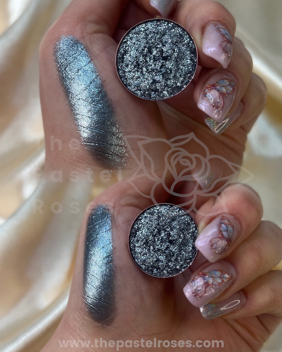 Smokey - Metallic Eyeshadow