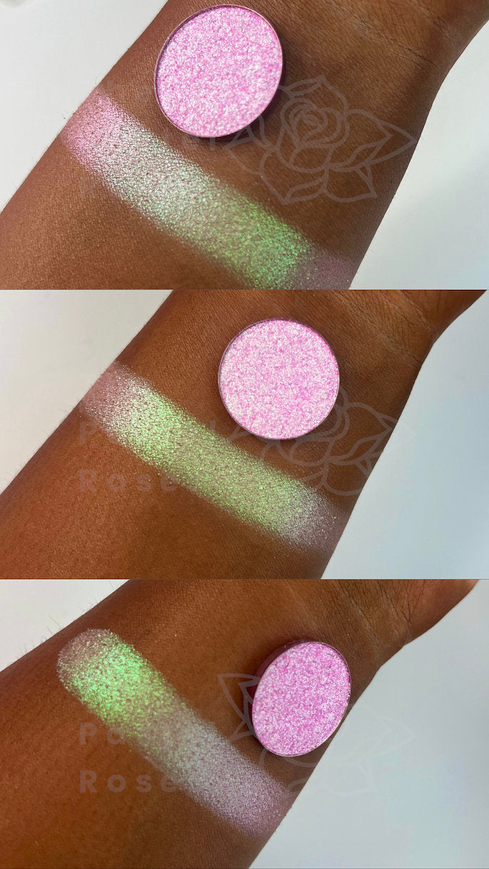 Magical - Pressed Duo-Chrome Eyeshadow
