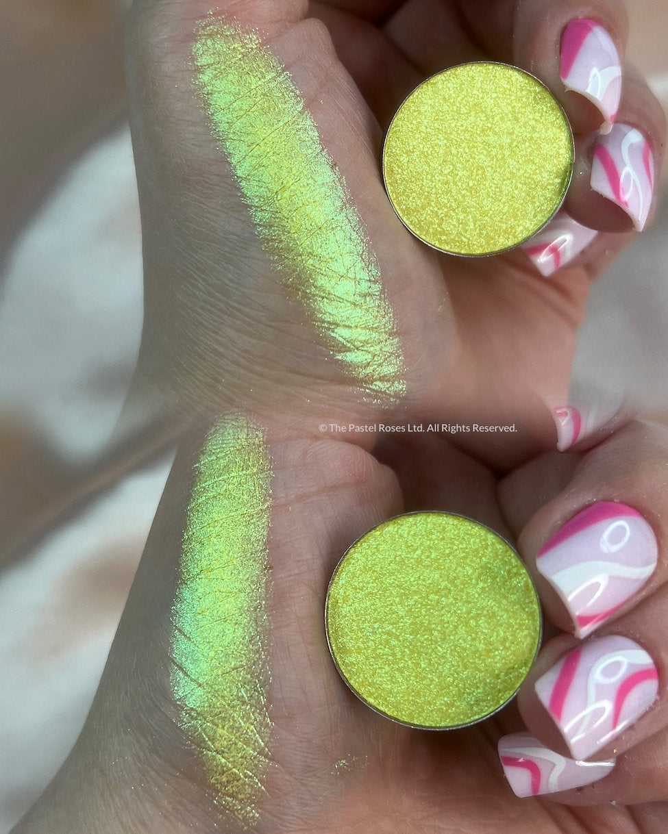 Star Whisper - Metallic Eyeshadow