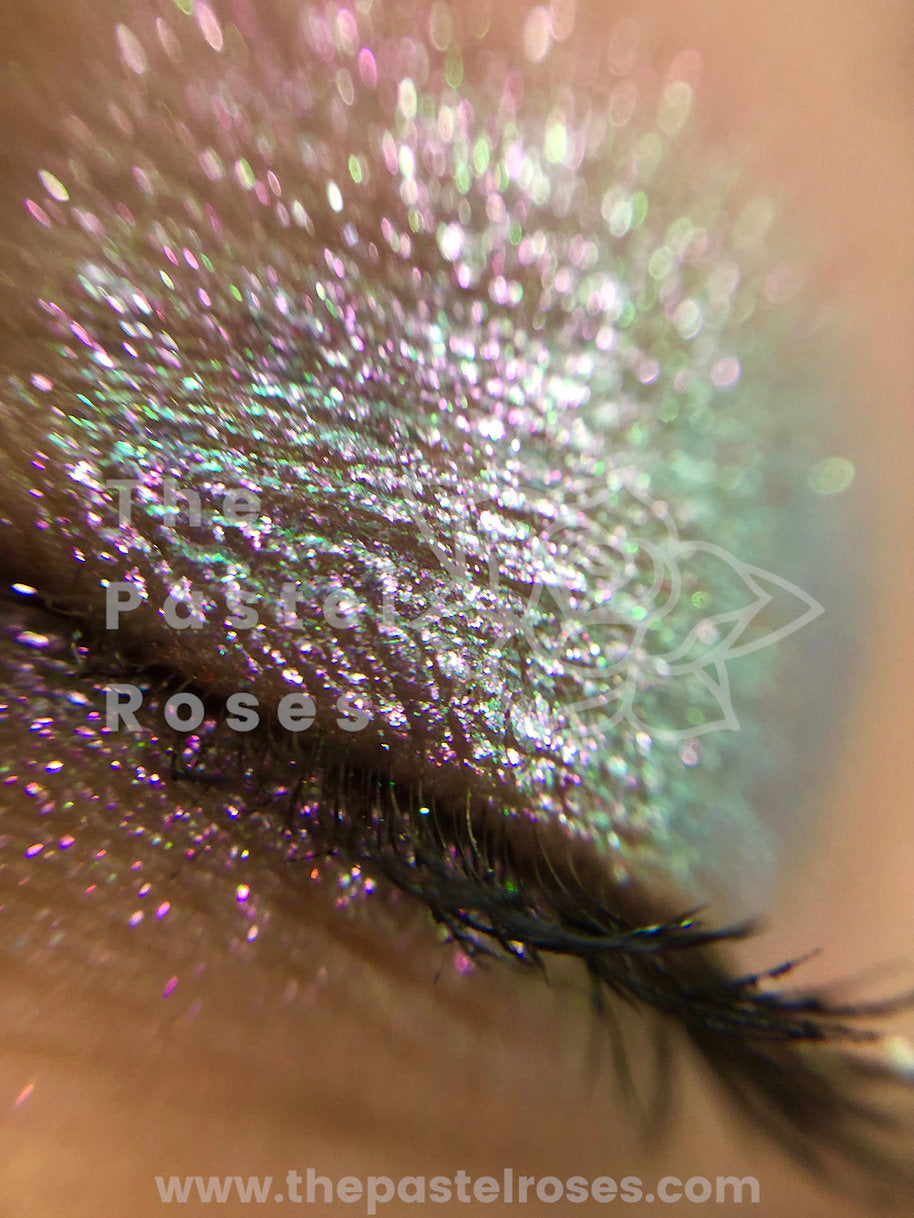 Moon - Pressed Duo-Chrome Eyeshadow