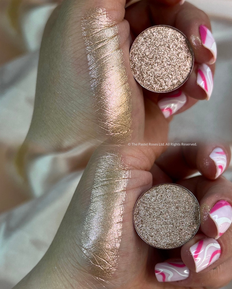 Sparkling Sands - Metallic Eyeshadow