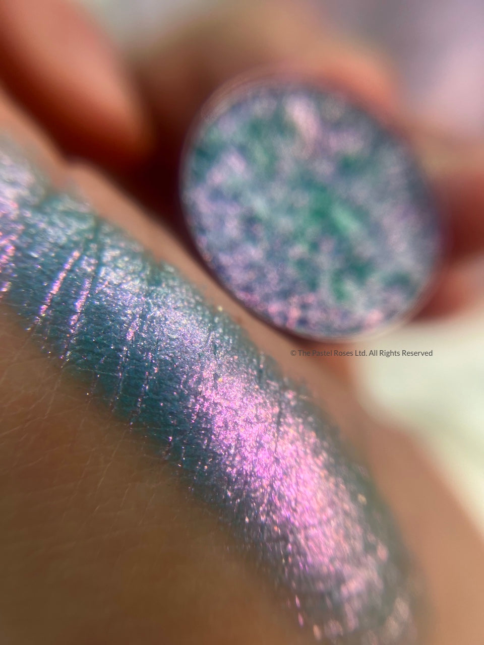 Twilight Ivy - Pressed Duo-Chrome Eyeshadow