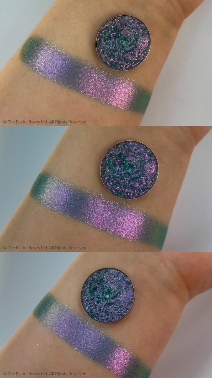 Twilight Ivy - Pressed Duo-Chrome Eyeshadow