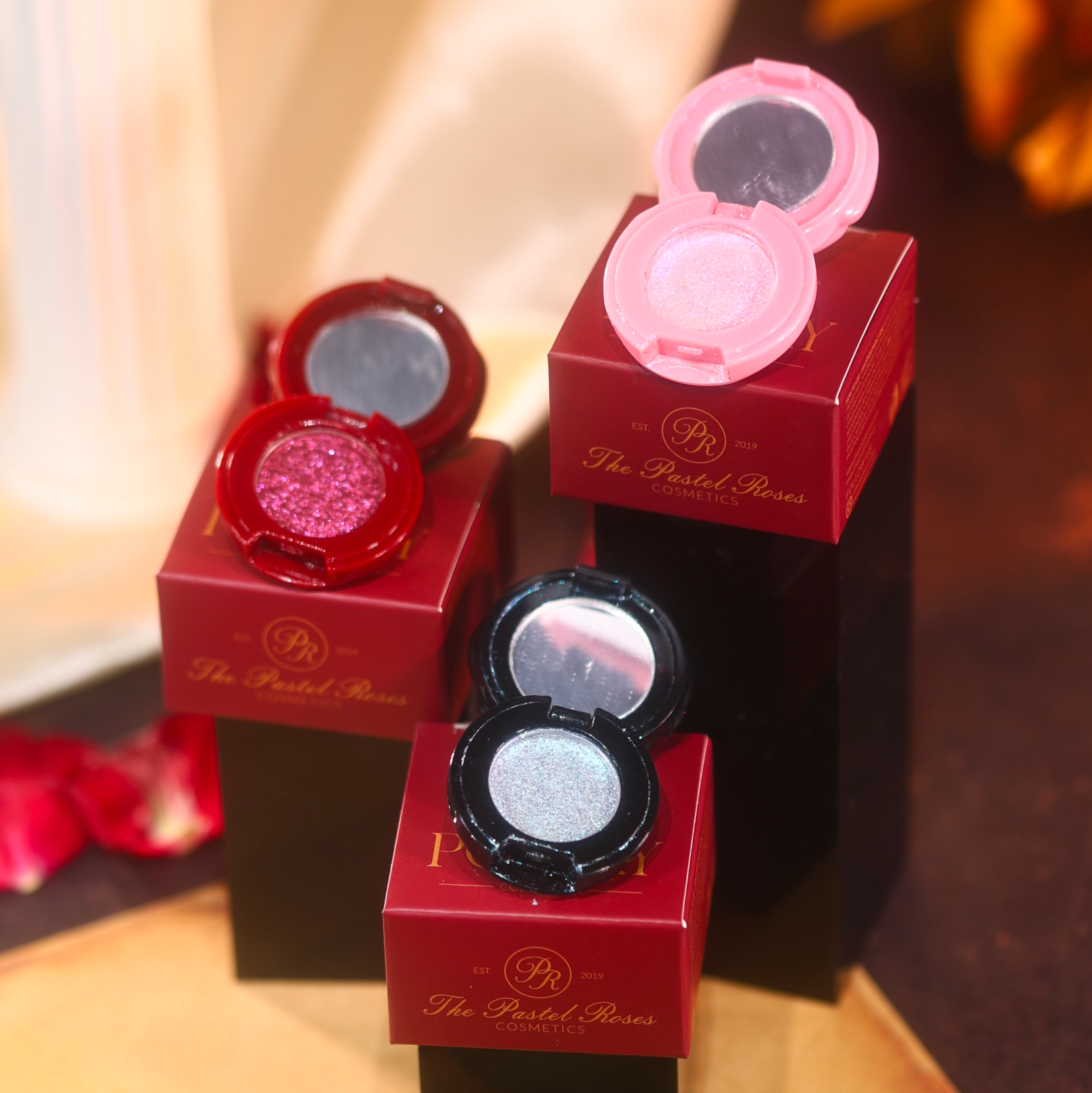 Rose Poetry Pressed Mini Eyeshadow Collection