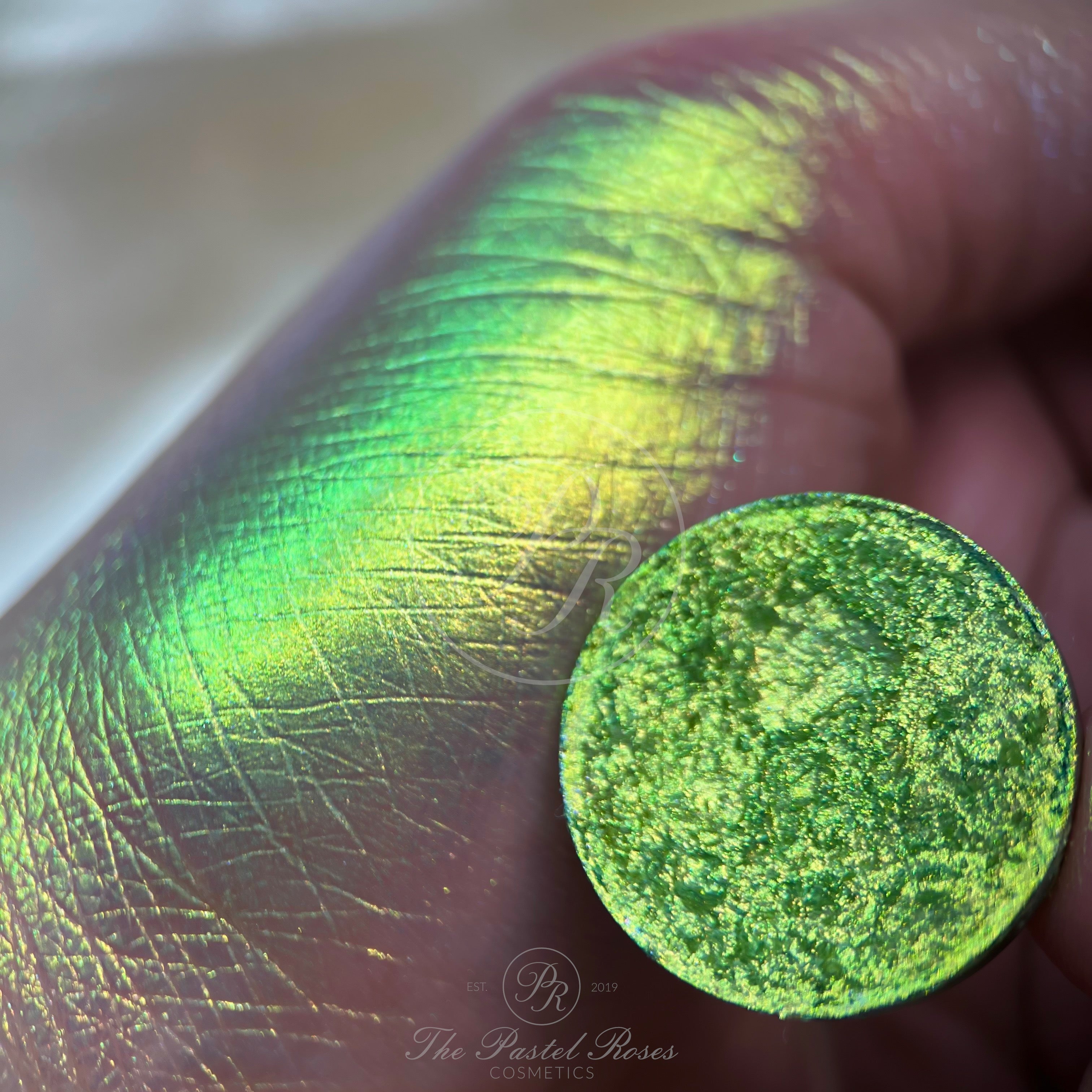 Lime Twist - Prasowany cień do powiek Duo-Chrome