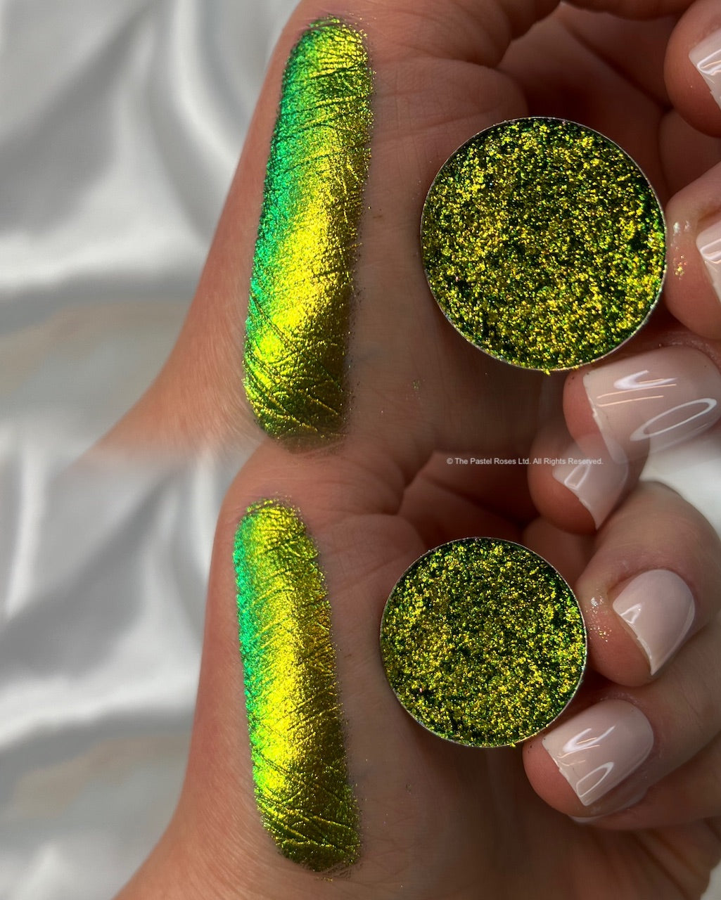 Simulation - Multi-Chrome Pressed Eyeshadow